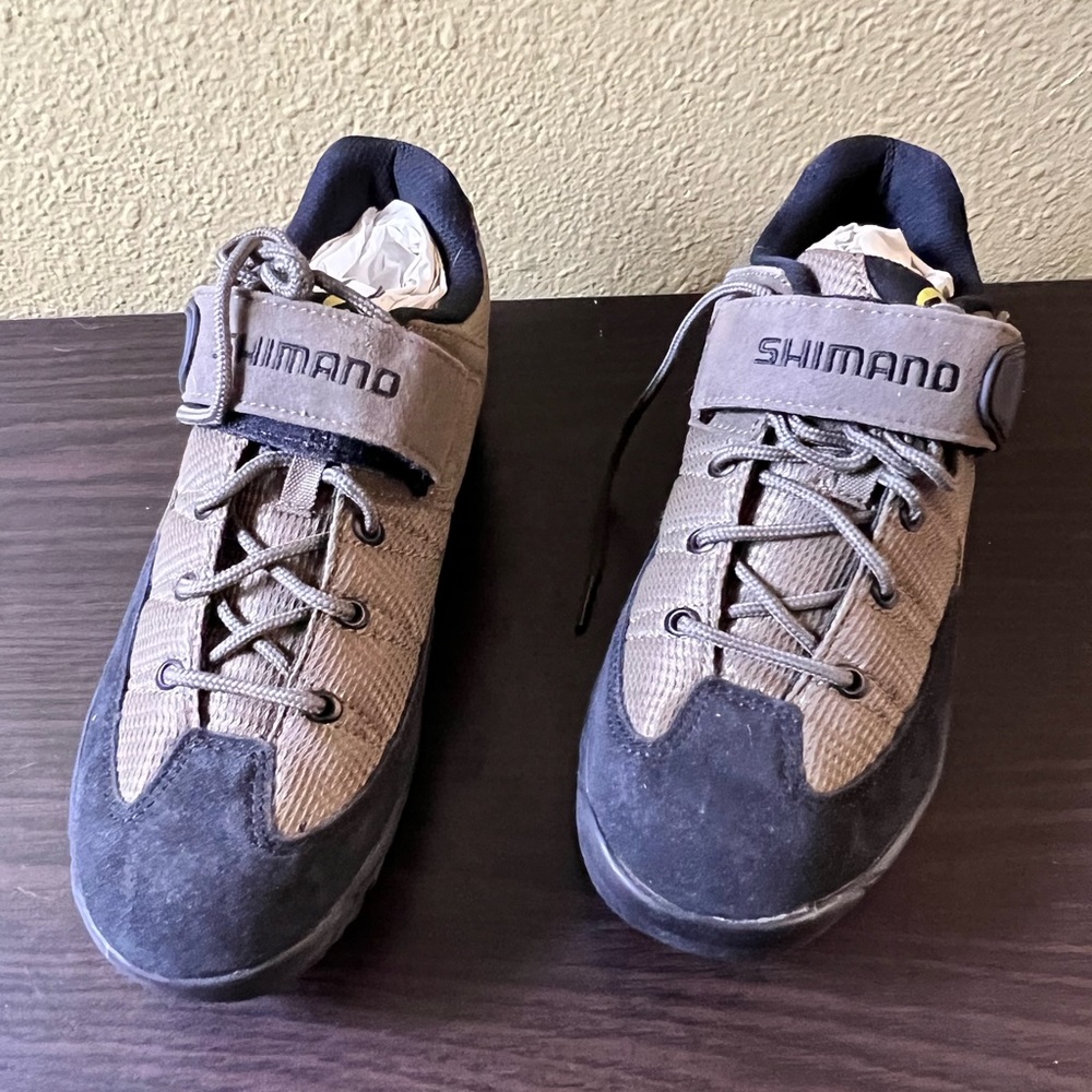 Shimano SH-M038W  SPD Cycling Shoes  size 7.5 Black/Beige Strap Mountain Bike